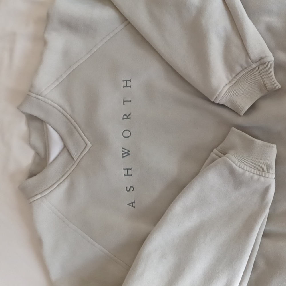 Ashworth Gray Sweatshirt